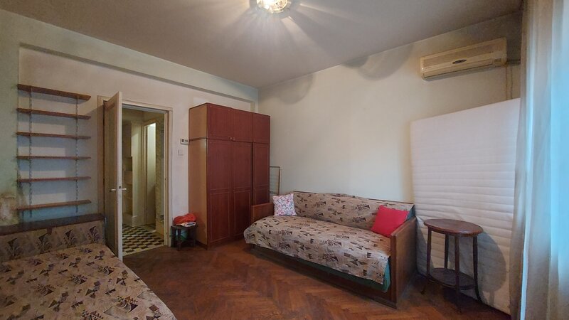 Batistei, aproape de Centrul Cultural Chinez,