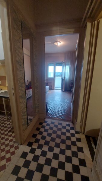 Batistei, aproape de Centrul Cultural Chinez,